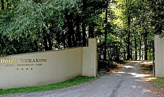 Dwór Sieraków