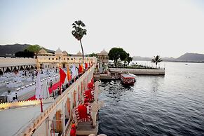 Jagmandir Island Palace