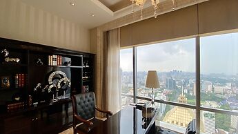 DoubleTree by Hilton Guangzhou-Free Shuttle Bus to Canton Fair Complex