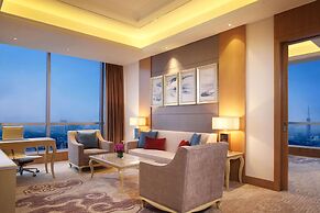 DoubleTree by Hilton Guangzhou-Free Shuttle Bus to Canton Fair Complex