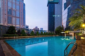 DoubleTree by Hilton Guangzhou-Free Shuttle Bus to Canton Fair Complex