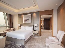 DoubleTree by Hilton Guangzhou-Free Shuttle Bus to Canton Fair Complex