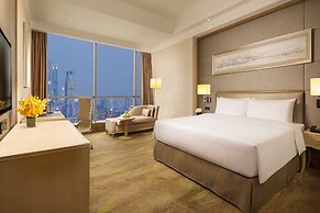 DoubleTree by Hilton Guangzhou-Free Shuttle Bus to Canton Fair Complex