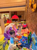 DoubleTree by Hilton Guangzhou-Free Shuttle Bus to Canton Fair Complex