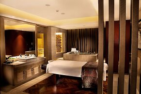 DoubleTree by Hilton Guangzhou-Free Shuttle Bus to Canton Fair Complex