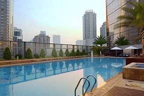 DoubleTree by Hilton Guangzhou-Free Shuttle Bus to Canton Fair Complex