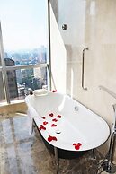 DoubleTree by Hilton Guangzhou-Free Shuttle Bus to Canton Fair Complex