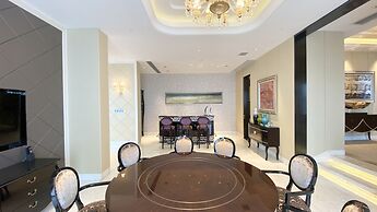 DoubleTree by Hilton Guangzhou-Free Shuttle Bus to Canton Fair Complex