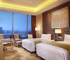 DoubleTree by Hilton Guangzhou-Free Shuttle Bus to Canton Fair Complex