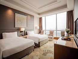 DoubleTree by Hilton Guangzhou-Free Shuttle Bus to Canton Fair Complex