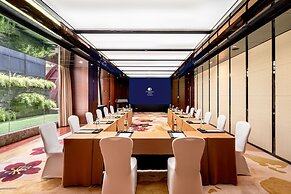 DoubleTree by Hilton Guangzhou-Free Shuttle Bus to Canton Fair Complex