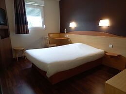 B&B HOTEL Saint-Etienne Monthieu