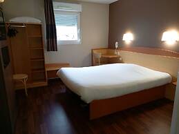 B&B HOTEL Saint-Etienne Monthieu