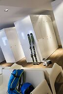 Hôtel Koh-I Nor by Les Etincelles