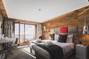 Hôtel Koh-I Nor by Les Etincelles
