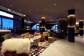 Hôtel Koh-I Nor by Les Etincelles