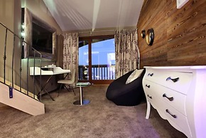 Hôtel Koh-I Nor by Les Etincelles