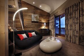 Hôtel Koh-I Nor by Les Etincelles