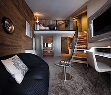 Hôtel Koh-I Nor by Les Etincelles
