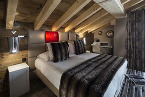 Hôtel Koh-I Nor by Les Etincelles