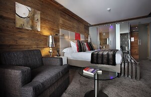 Hôtel Koh-I Nor by Les Etincelles