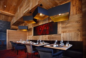 Hôtel Koh-I Nor by Les Etincelles