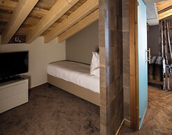 Hôtel Koh-I Nor by Les Etincelles