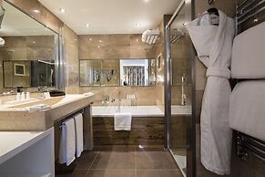 Hôtel Koh-I Nor by Les Etincelles