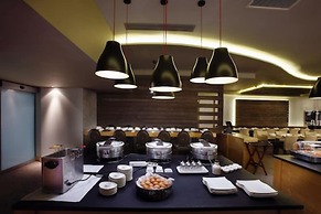 Hôtel Koh-I Nor by Les Etincelles