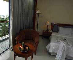 Makassar Golden Hotel