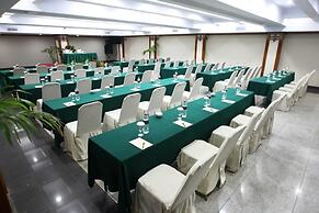 Makassar Golden Hotel