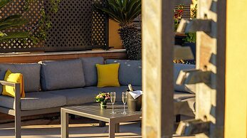 Navona Queen Rooftop