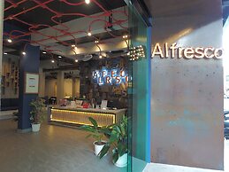 Alfresco Phuket Hotel