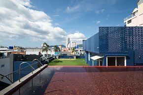 Alfresco Phuket Hotel