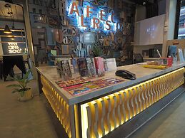 Alfresco Phuket Hotel