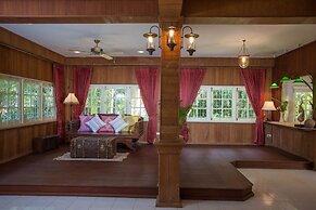 Baan Khun Nang Colonial Residence