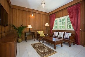 Baan Khun Nang Colonial Residence
