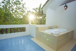 Baan Khun Nang Colonial Residence