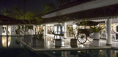 Tangerine Beach Hotel