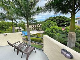 Surf Ranch Hotel & Resort