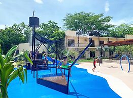 Surf Ranch Hotel & Resort