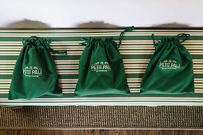 Le Petit Pali St. Helena