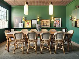 Le Petit Pali St. Helena