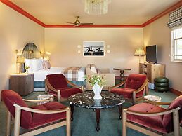 Le Petit Pali St. Helena