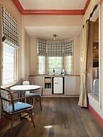 Le Petit Pali St. Helena