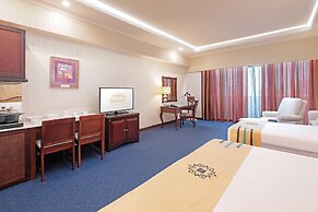 Sunlake Waterfront Resort and Convention