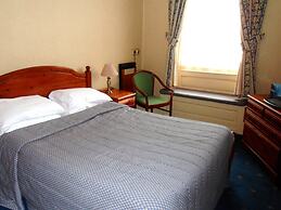 Three Queens Hotel