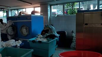 Sarem International Hotel