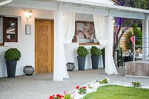 Coral Blue Beach Hotel