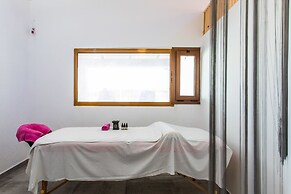 Coral Blue Beach Hotel